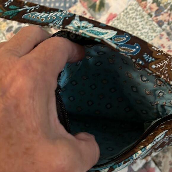 Vera Bradley   - Picture 4 of 4